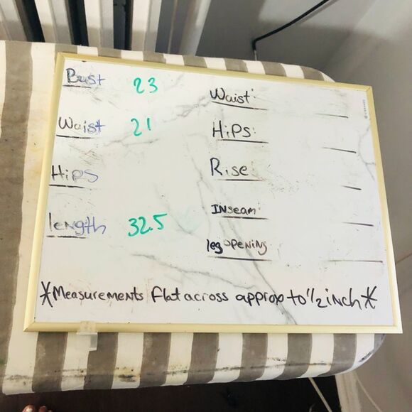 🔥5 for $25 sale🔥 RDI NWT cream mock neck drawstring waist loose fit sweater - Picture 14 of 14